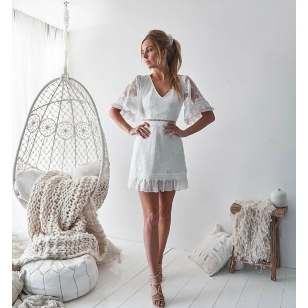 Two Sisters The Label White Dress